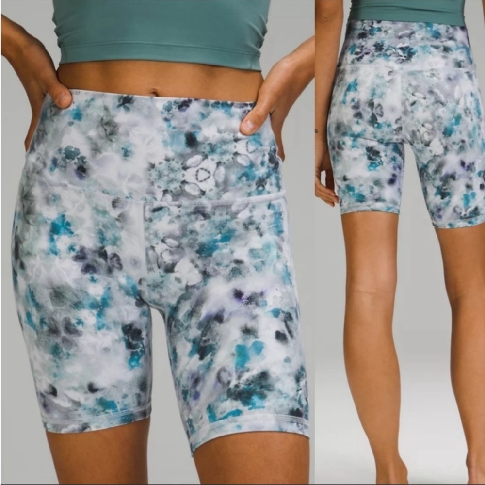 Lululemon Biker Shorts - Size 4